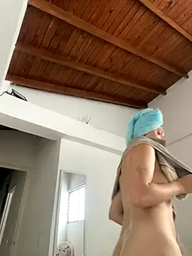 Snapshot of Mia__Gray chatting on October 10, 2025, 5:58 pm Mia  Gray online show from October 10, 2025, 5:58 pm