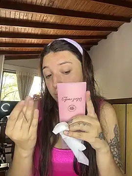 Snapshot of Mia__Gray chatting on September 22, 2025, 6:14 pm Mia  Gray online show from September 22, 2025, 6:14 pm