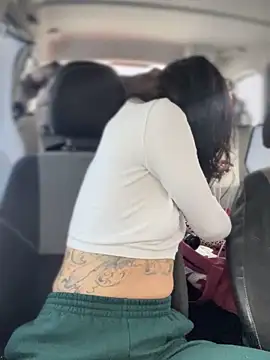 MeekyRich online show from November 11, 2025, 5:13 am