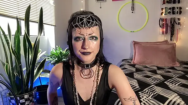 Snapshot of ELENA_UMBRA chatting on July 16, 2026, 9:12 pm ELENA UMBRA online show from July 16, 2026, 9:12 pm