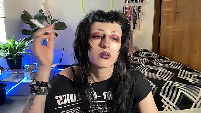 Snapshot of ELENA_UMBRA chatting on July 8, 2026, 7:47 pm ELENA UMBRA online show from July 8, 2026, 7:47 pm