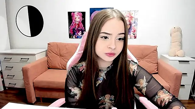 Snapshot of mistress_lain chatting on February 8, 2026, 9:45 pm mistress lain online show from February 8, 2026, 9:45 pm