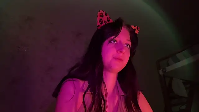 YourTemptation  online show from December 20, 2025, 2:09 pm