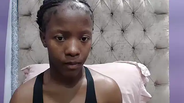 sexykea2002x online show from October 18, 2025, 7:10 am