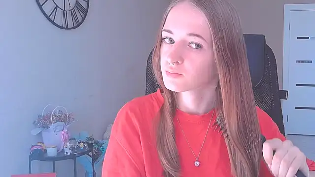 KateKayer online show from September 11, 2025, 8:36 am