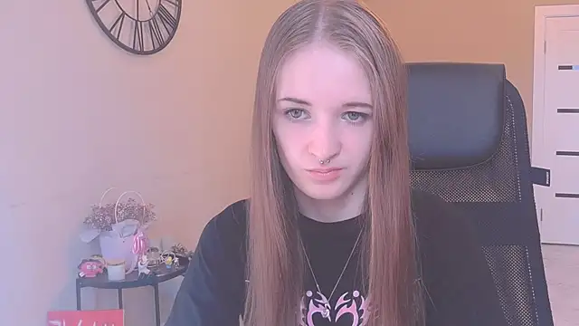 KateKayer online show from September 17, 2025, 8:38 am