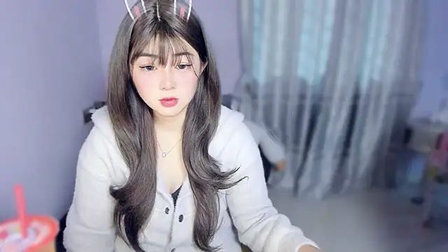 yuki3366 online show from November 13, 2025, 6:06 am