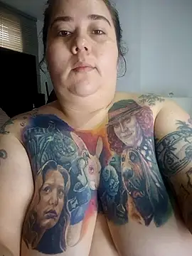 Snapshot of kai_cenat chatting on October 18, 2025, 11:23 am kai cenat online show from October 18, 2025, 11:23 am