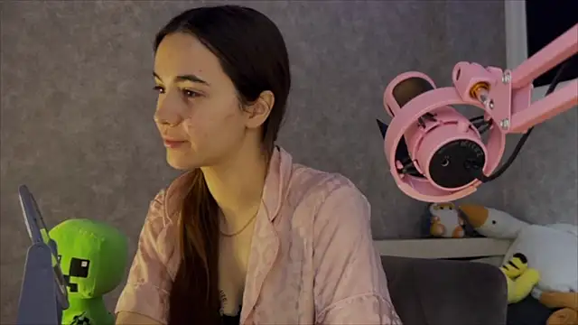 CupSizeGirl online show from February 22, 2026, 5:21 am