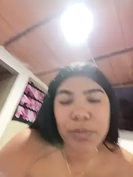 kalifa3210 online show from November 9, 2025, 4:49 am