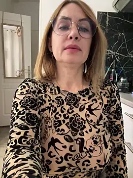 O-Eva online show from January 6, 2026, 10:36 pm