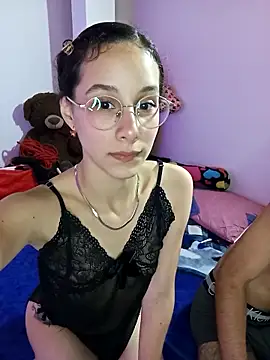 Snapshot of JennMuriel_ chatting on October 28, 2025, 3:40 am JennMuriel  online show from October 28, 2025, 3:40 am