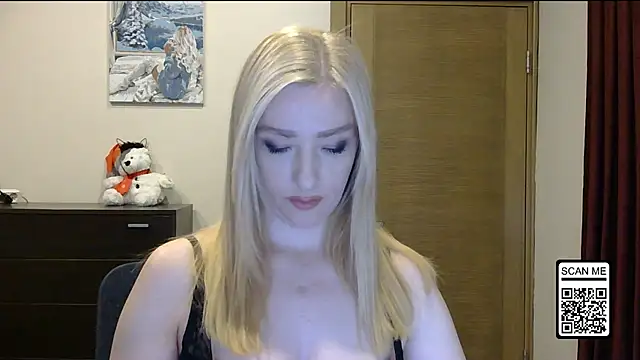 Wild Silk Desire online show from November 21, 2025, 2:05 pm