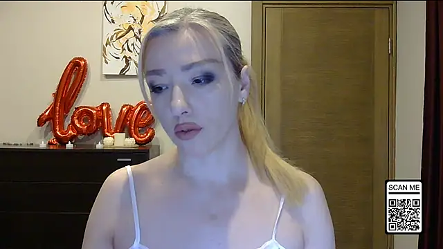 Wild Silk Desire online show from March 3, 2026, 5:09 pm