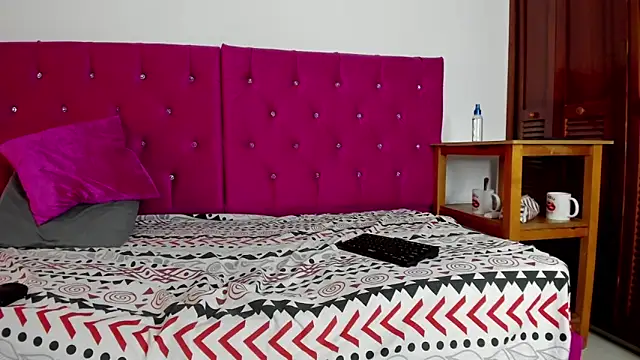 Snapshot of mystery_psique chatting on October 2, 2025, 7:50 pm mystery psique online show from October 2, 2025, 7:50 pm