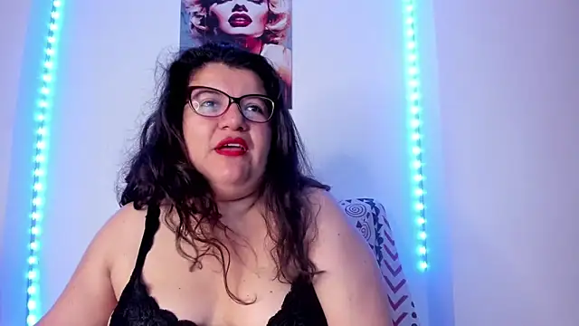 Snapshot of mystery_psique chatting on October 8, 2025, 3:02 pm mystery psique online show from October 8, 2025, 3:02 pm