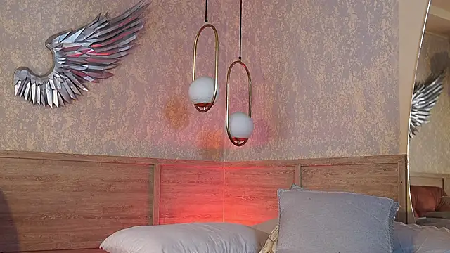 Susan wall online show from March 18, 2026, 3:35 pm