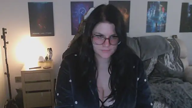 Snapshot of GothSuccubusBabe chatting on October 8, 2025, 9:59 pm GothSuccubusBabe online show from October 8, 2025, 9:59 pm