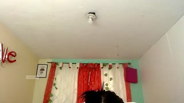 vale miel online show from September 20, 2025, 3:17 pm