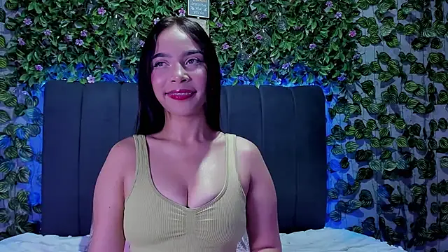 Snapshot of evelin_33 chatting on September 19, 2025, 7:07 pm evelin 33 online show from September 19, 2025, 7:07 pm