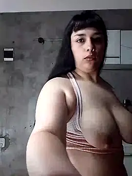 sofia ayelennn online show from September 16, 2025, 2:40 pm