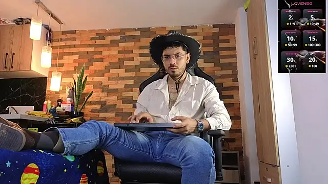 samuelcoopeer online show from April 16, 2026, 4:52 pm