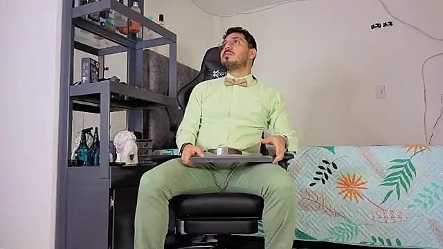 samuelcoopeer online show from February 11, 2026, 3:45 pm