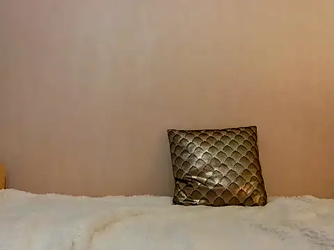 Snapshot of melyssa_luv chatting on March 22, 2025, 3:20 pm melyssa luv online show from March 22, 2025, 3:20 pm