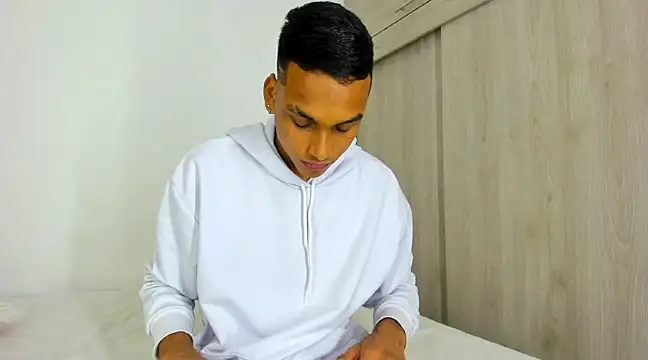 LUCIFER BIG0501 online show from March 23, 2025, 3:43 am