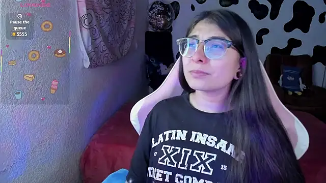 Snapshot of abbie_jensen_ chatting on October 30, 2025, 2:21 am abbie jensen  online show from October 30, 2025, 2:21 am