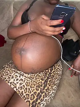 bignipple254 online show from February 27, 2026, 8:19 pm