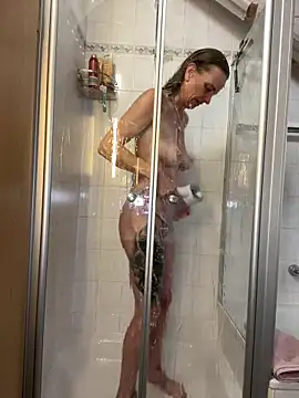 LucyLingerie78 online show from February 6, 2026, 9:16 am