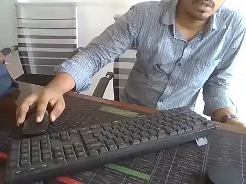 sex yboy00 online show from July 1, 2026, 7:09 am