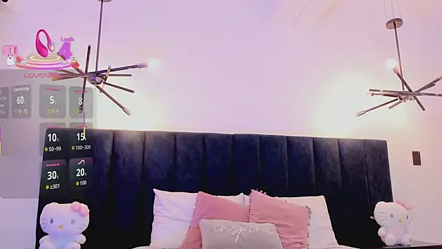 Snapshot of niia7 chatting on October 11, 2025, 7:37 pm niia7 online show from October 11, 2025, 7:37 pm