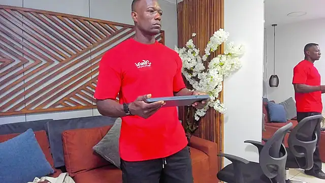 MarcusBlack  online show from April 6, 2026, 11:44 am