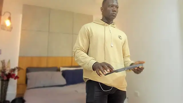 MarcusBlack  online show from June 20, 2026, 11:37 am