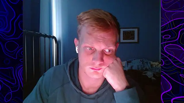 lustylyndon online show from October 3, 2025, 5:58 pm