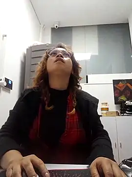 Snapshot of Violet_Bosh chatting on March 23, 2025, 2:04 am Violet Bosh online show from March 23, 2025, 2:04 am