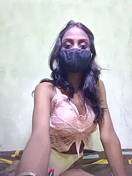 Snapshot of Riya_R24 chatting on October 6, 2025, 6:47 am Riya R24 online show from October 6, 2025, 6:47 am