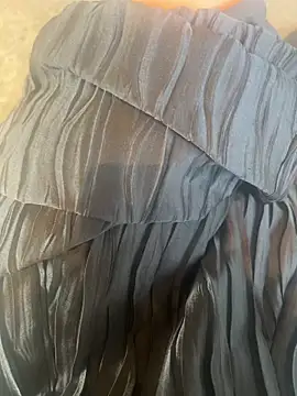 xiaoyuan01 online show from December 20, 2025, 1:52 am