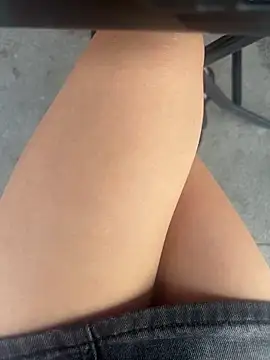 Snapshot of xiaoyuan01 chatting on October 11, 2025, 2:01 am xiaoyuan01 online show from October 11, 2025, 2:01 am