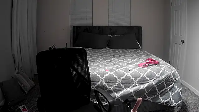 Snapshot of papi_9467 chatting on October 12, 2025, 7:43 am papi 9467 online show from October 12, 2025, 7:43 am