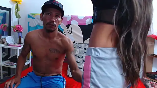 Snapshot of nachoandnathasha chatting on October 8, 2025, 3:19 am nachoandnathasha online show from October 8, 2025, 3:19 am