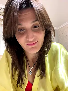 Snapshot of NikaSwan2831 chatting on November 1, 2025, 10:14 pm NikaSwan2831 online show from November 1, 2025, 10:14 pm