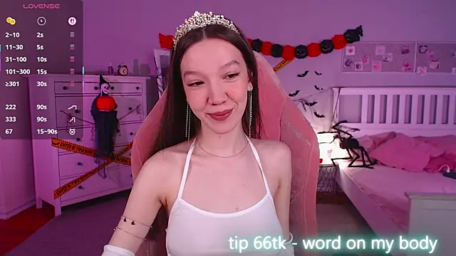 Snapshot of Shriya_Sarann chatting on October 31, 2025, 2:02 pm Shriya Sarann online show from October 31, 2025, 2:02 pm