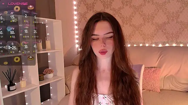 HolyMiax online show from July 20, 2026, 3:47 am