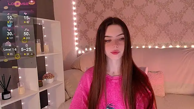 HolyMiax online show from June 17, 2026, 1:49 am