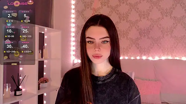 HolyMiax online show from October 17, 2025, 3:32 am