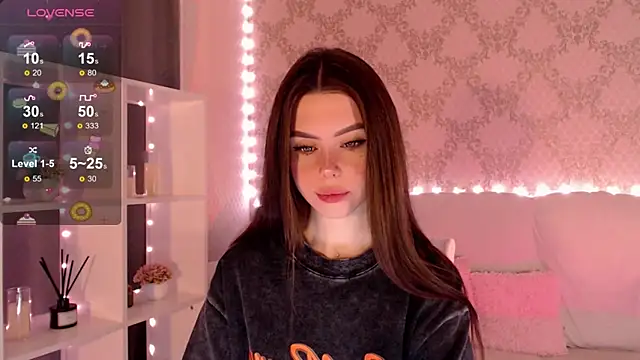 HolyMiax online show from October 10, 2025, 3:40 am