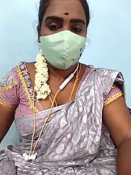 Snapshot of Tamil_riyalini12 chatting on October 31, 2025, 7:43 pm Tamil riyalini12 online show from October 31, 2025, 7:43 pm